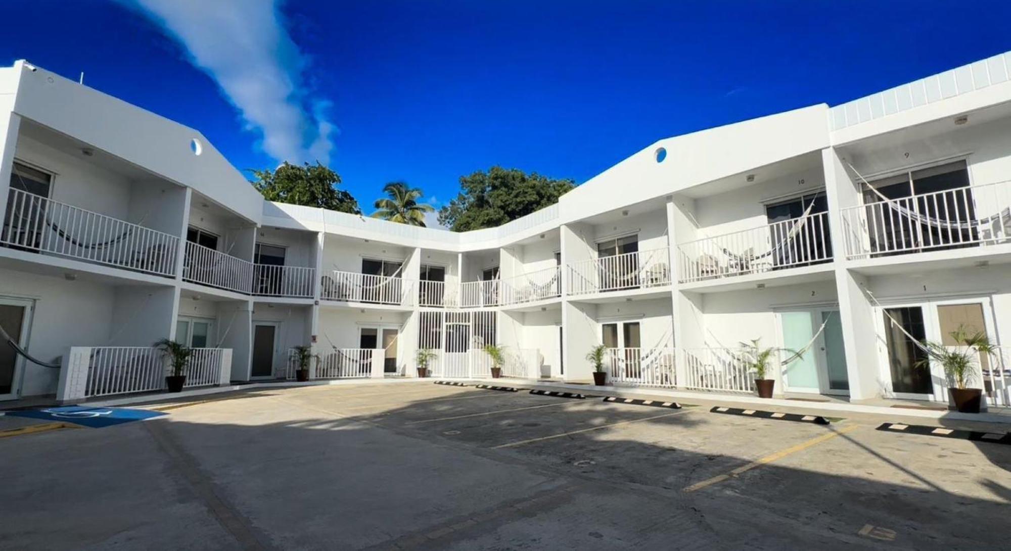 Nautilus By La Jamaca Hotels-Downtown La Parguera ラハス エクステリア 写真