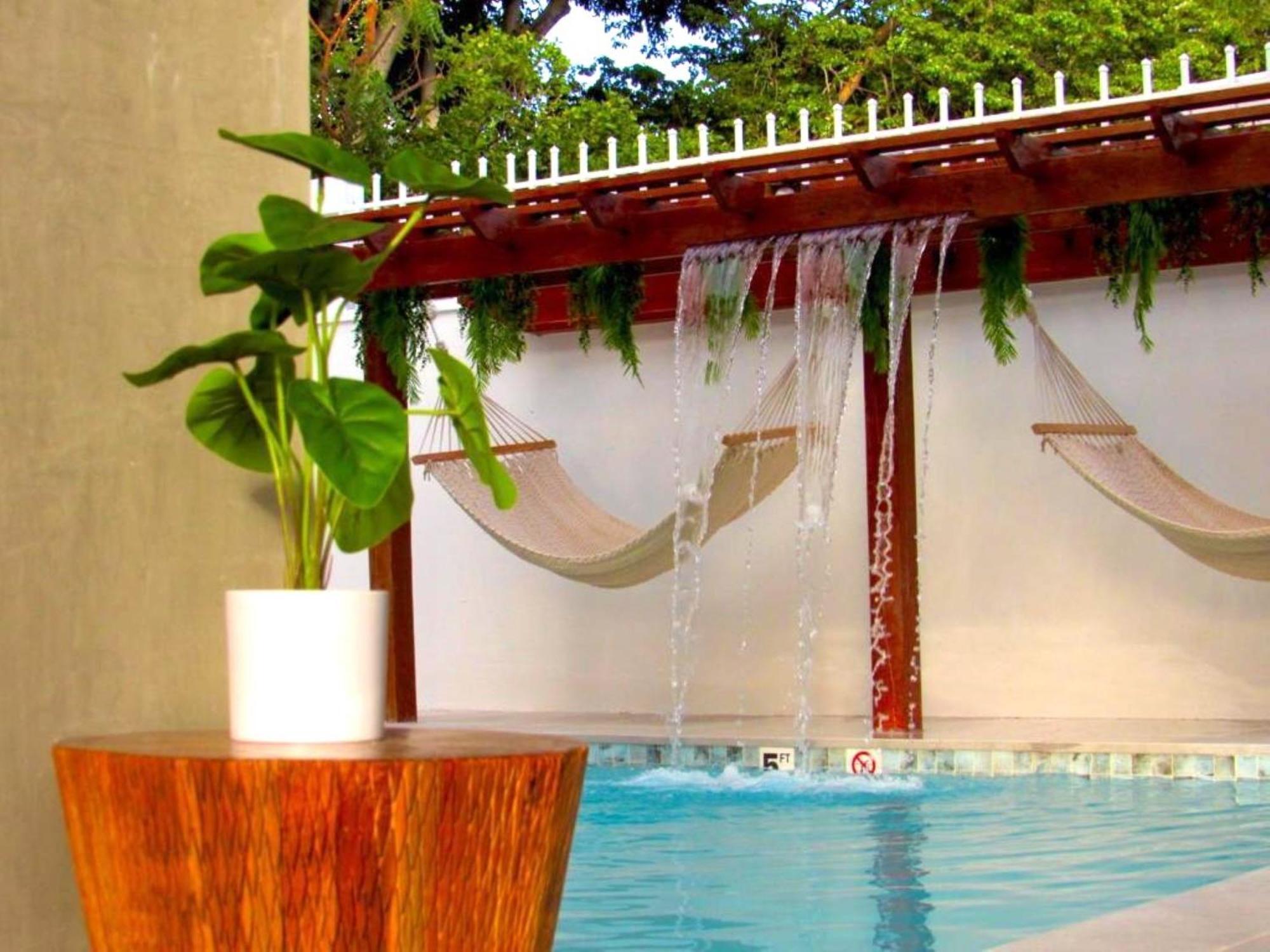 Nautilus By La Jamaca Hotels-Downtown La Parguera ラハス エクステリア 写真