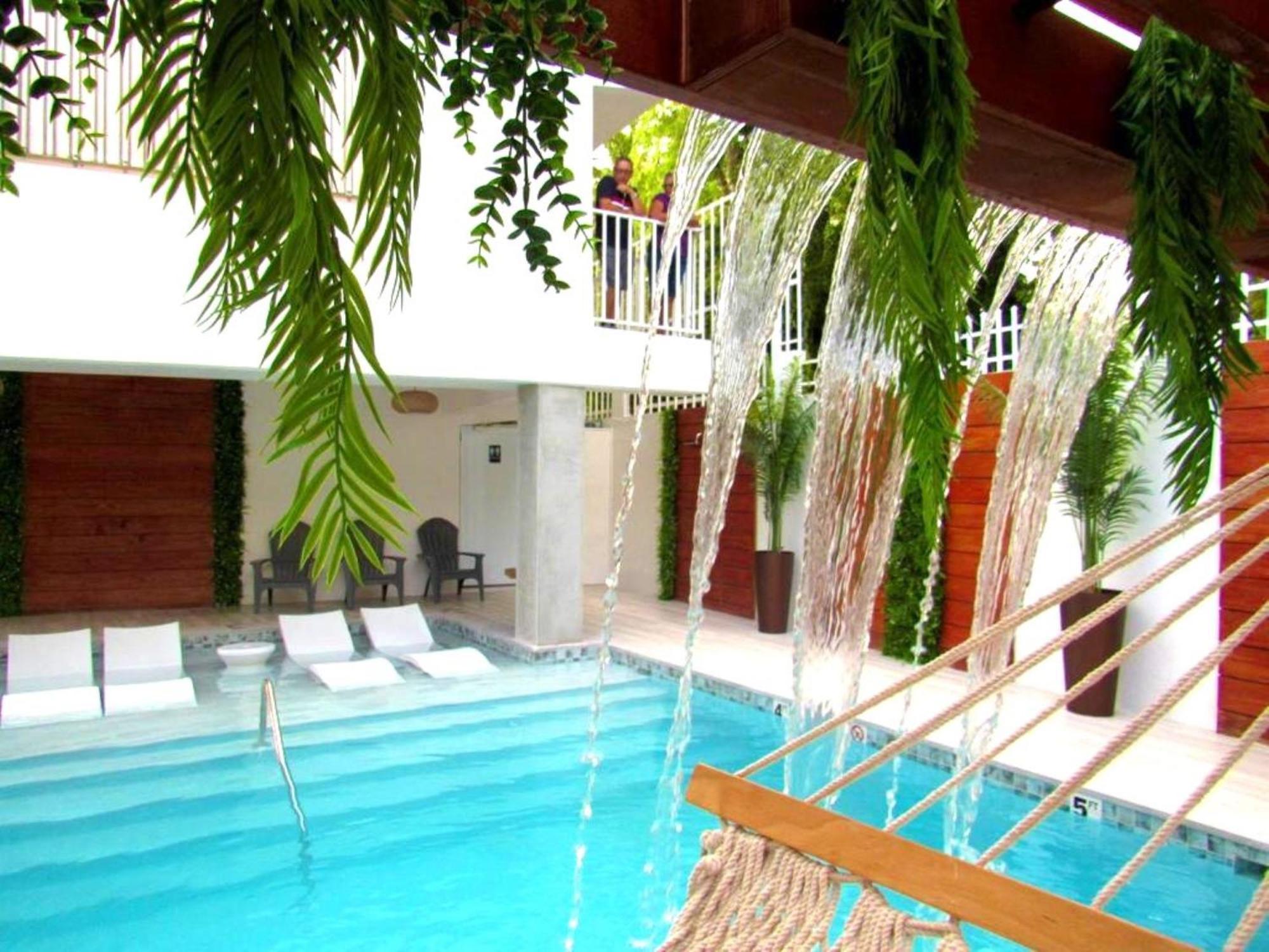Nautilus By La Jamaca Hotels-Downtown La Parguera ラハス エクステリア 写真