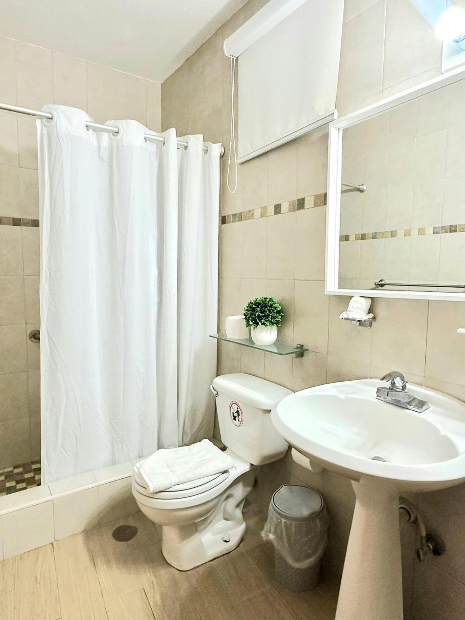 Nautilus By La Jamaca Hotels-Downtown La Parguera ラハス エクステリア 写真